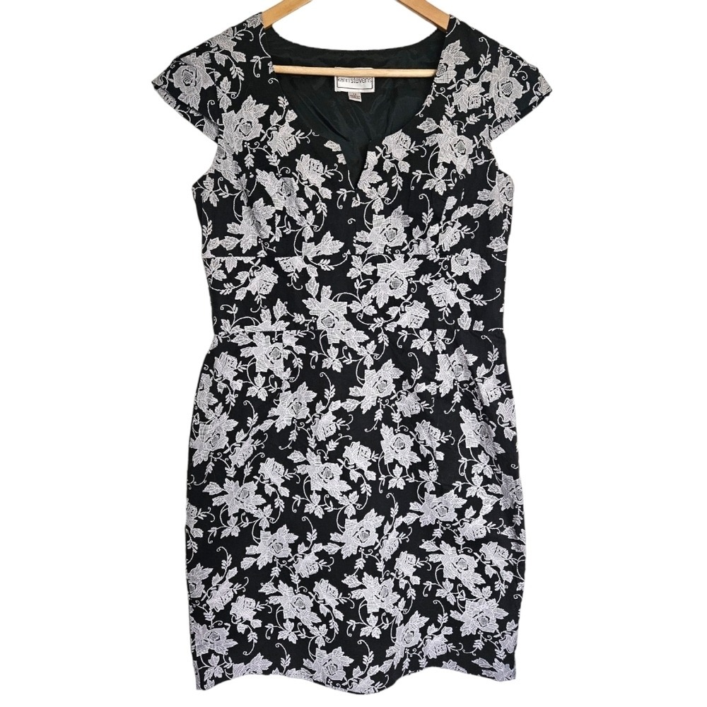 Retro Karin Stevens Black White Floral Cap Sleeve Lace Print Sheath Dress 12